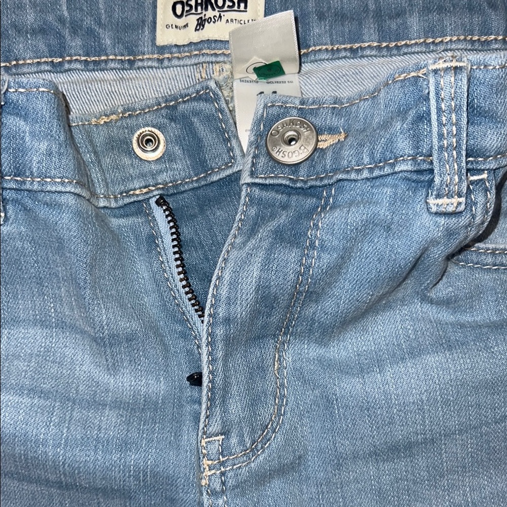 NWT - OshKosh B'gosh Girls Embroidered Blue Jean Shorts - Picture 3 of 9